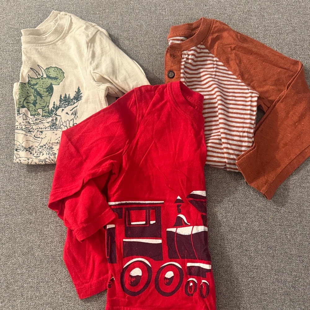 5/$15- 4t shirt bundle